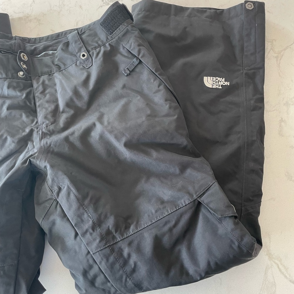North Face Black Snow pants - size Large